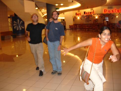 Yo, Juan y Citlali huyendo de la cámara