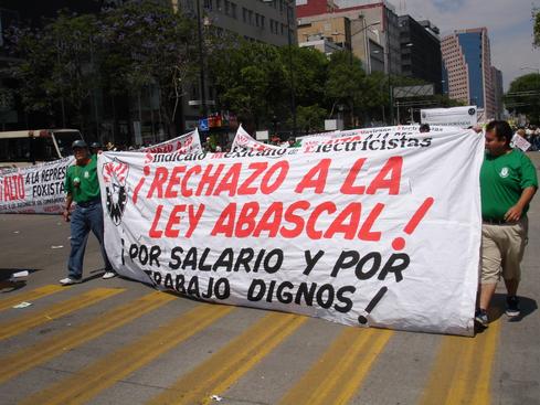 ¡Rechazo a la ley Abascal!