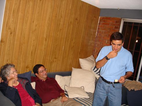 Los papás de Omar y Enrique