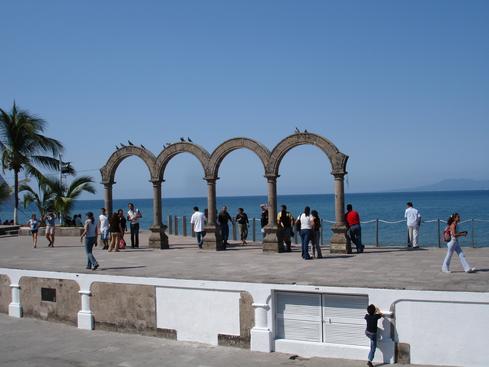 Arcos