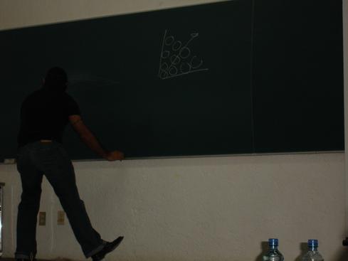 Yo exponiendo