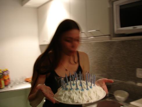 Birgit soplando