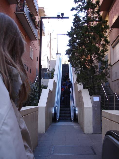 Las escaleras hacia Parc Güell