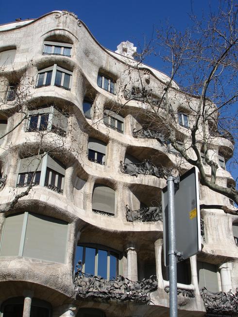 Casa Milà