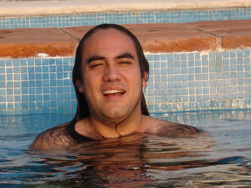 Yo en la alberca