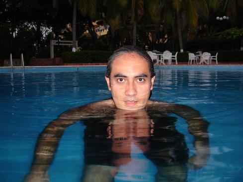 Yo en la alberca
