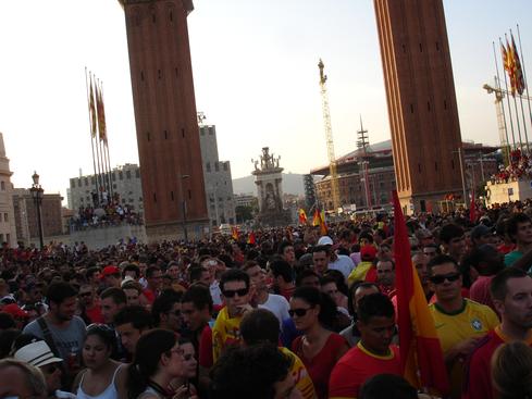 La Plaza España atestada