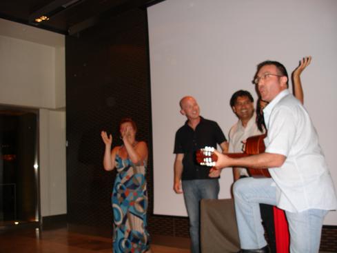 José Miguel con guitarra