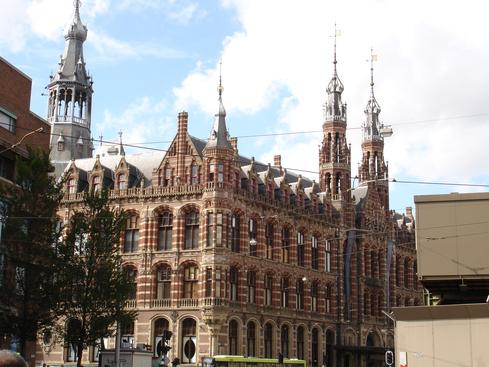 Magna Plaza