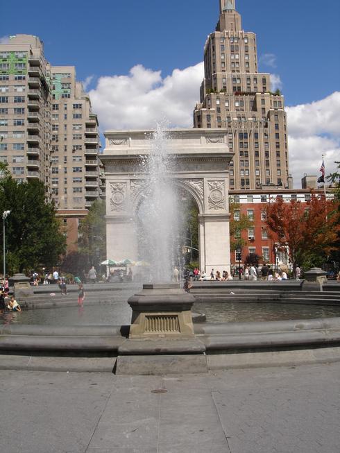 Washington Square Fountain