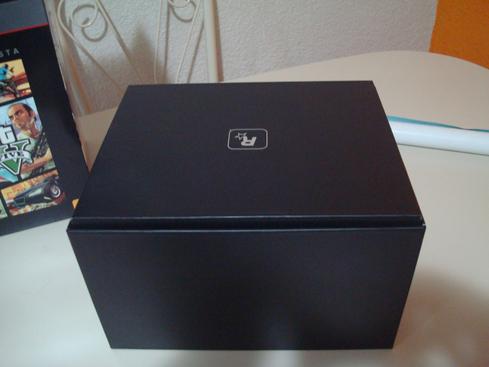 La caja de adentro, volteada