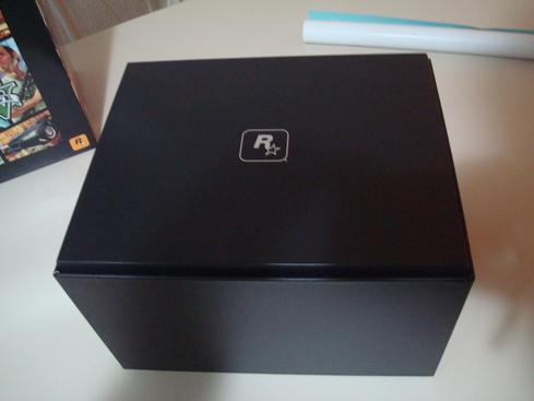 La caja de adentro, volteada