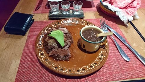 Carne y frijoles
