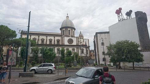 En Nápoles