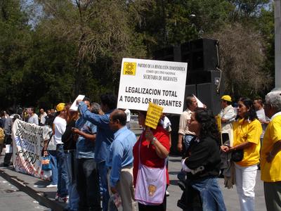 Legalización total a todos los migrantes