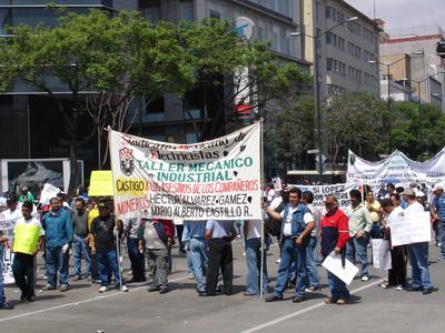 ...castigo a los asesinos...