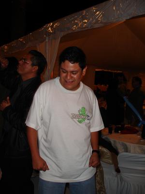 Marco bailando