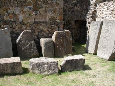 Danzantes