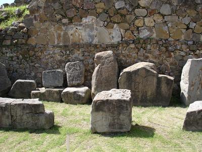 Danzantes