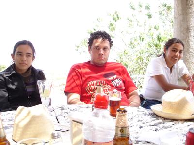 Pietra, Javier y Adriana