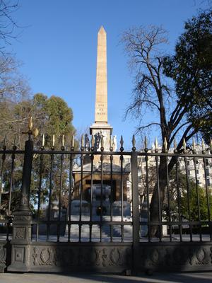 Obelisco al dos de mayo