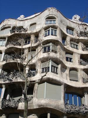 Casa Milà
