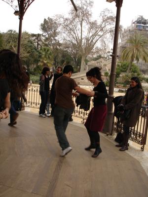 Eddie bailando