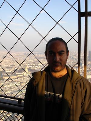 Yo en la Torre Eiffel