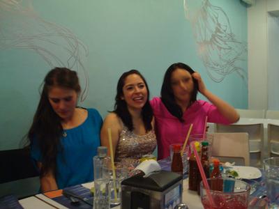 Kaya, Mina y Mariana