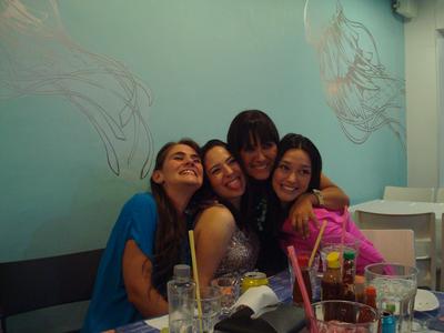Kaya, Mina, Paula y Mariana