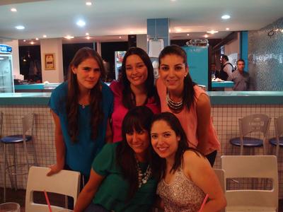 Kaya, Mariana, Karla, Paula y Mina