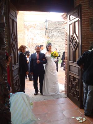 Yazmín entrando