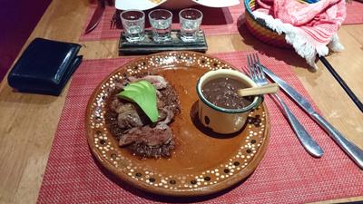 Carne y frijoles