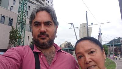 Con mi mamá en el Guggenheim