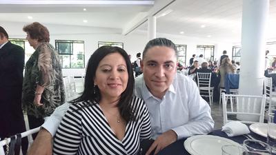 Sara y mi hermano