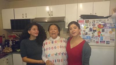 Jimena, Valeria y mi mamá