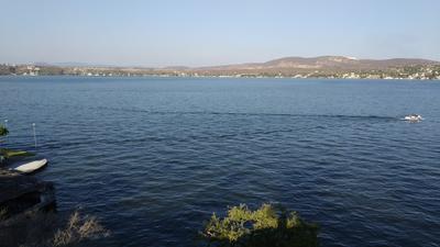 El lago