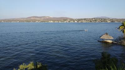 El lago