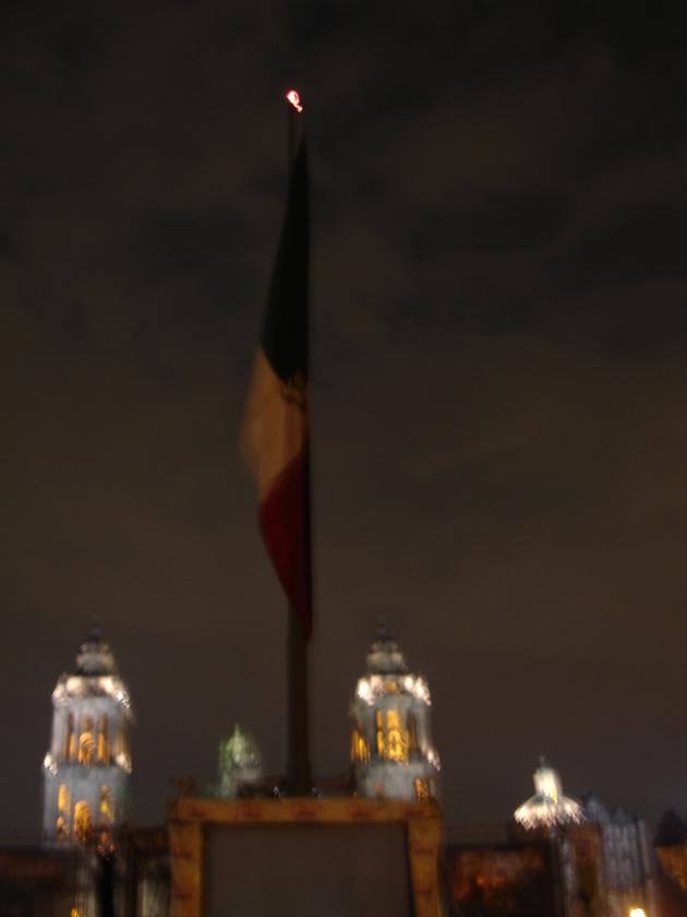 Hasta Bandera en el Zócalo