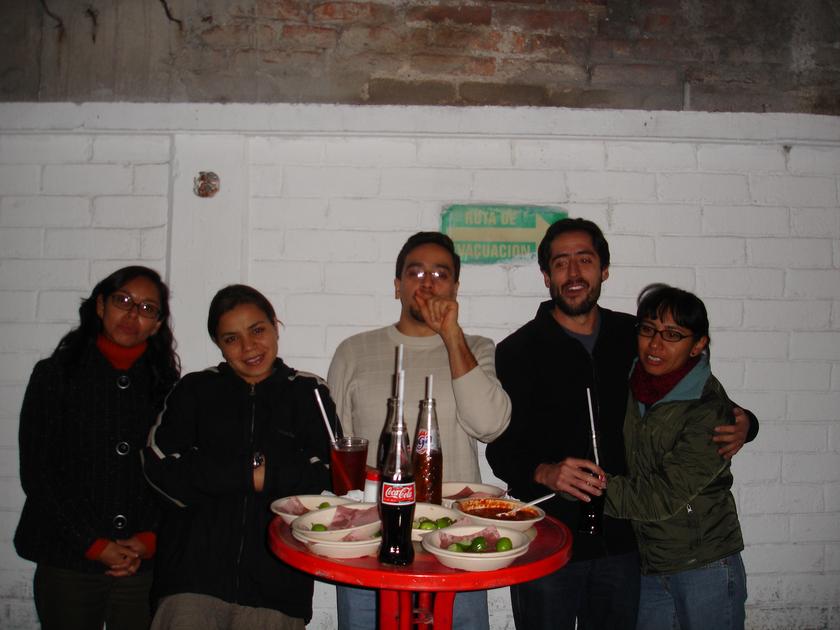 Gabriela, Julia, Enrique, Juan y Érika