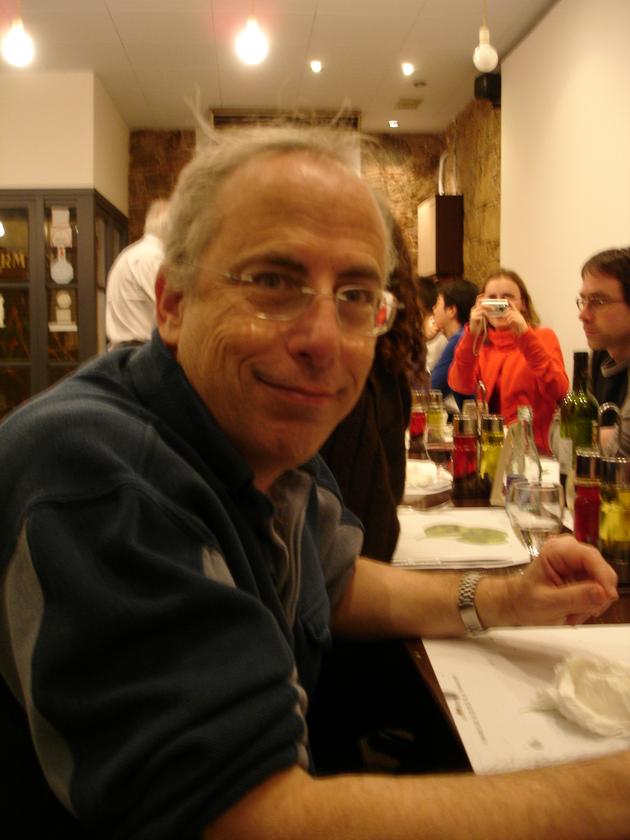 Gil