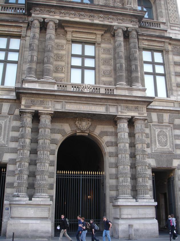 Palacio del Louvre