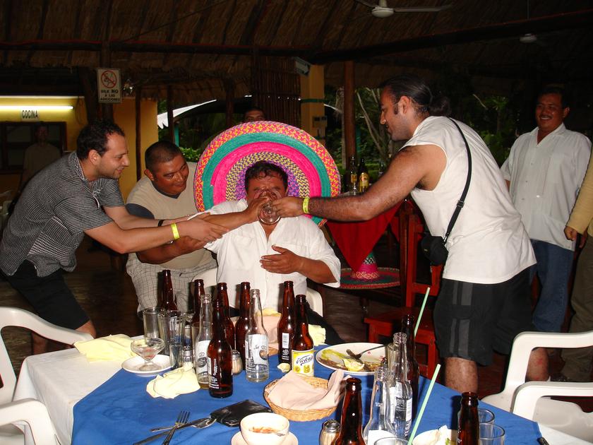 El anfitrión