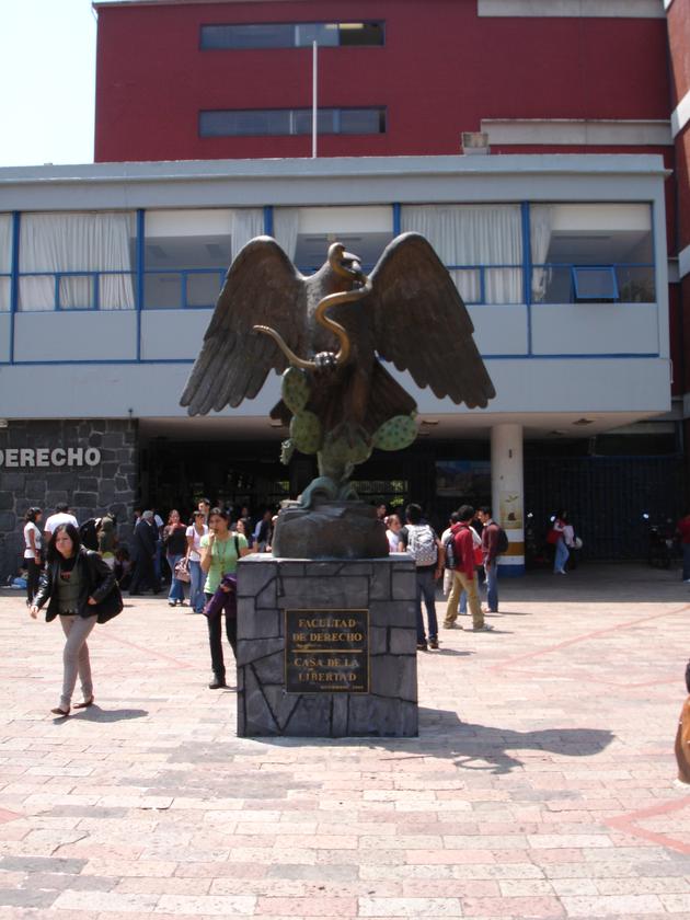 Facultad de Derecho