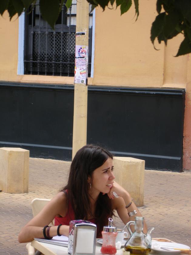 Guapa en la Plaza Hércules