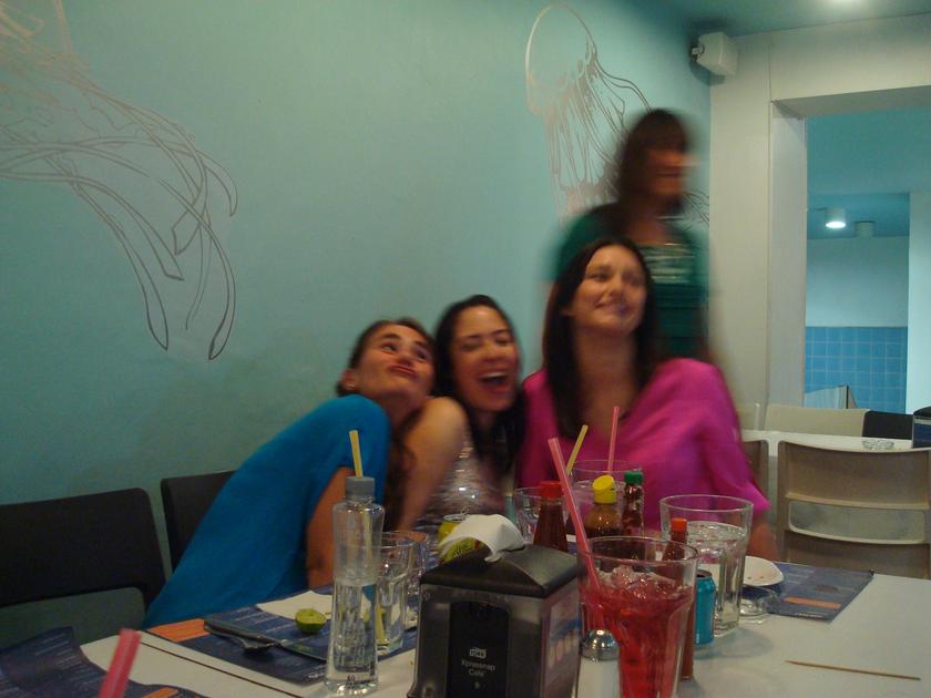 Kaya, Mina, Paula y Mariana