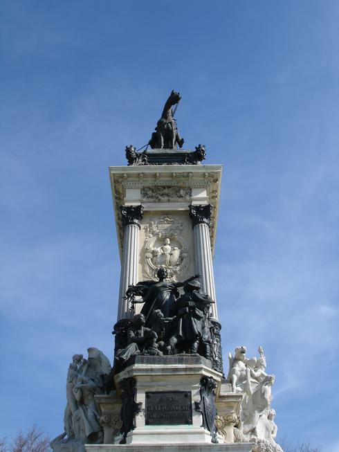 A Alfonso XII