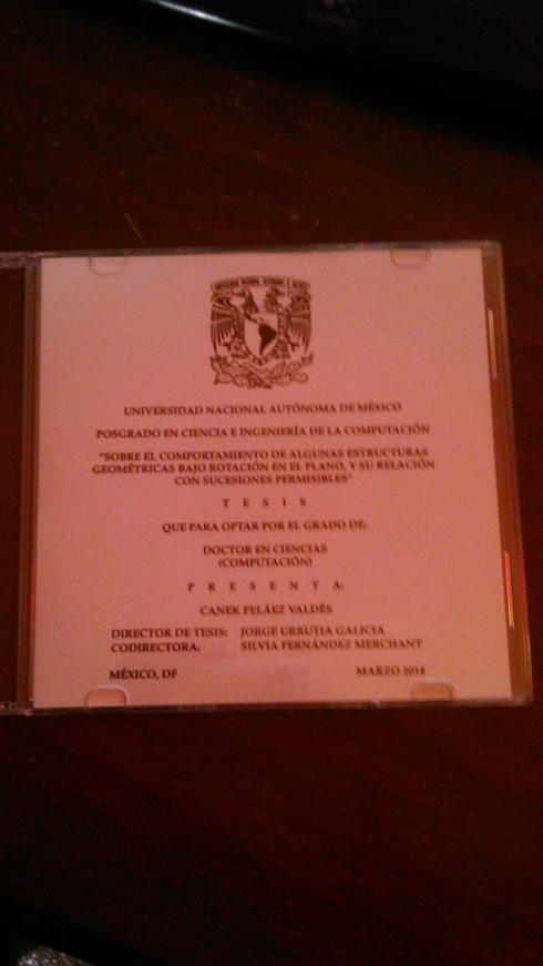 El CD con la tesis