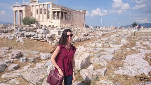 Vanesa en la Acrópolis de Atenas