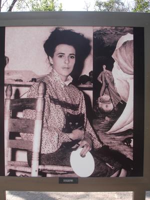 Leonora Carrington en su estudio, 1947
